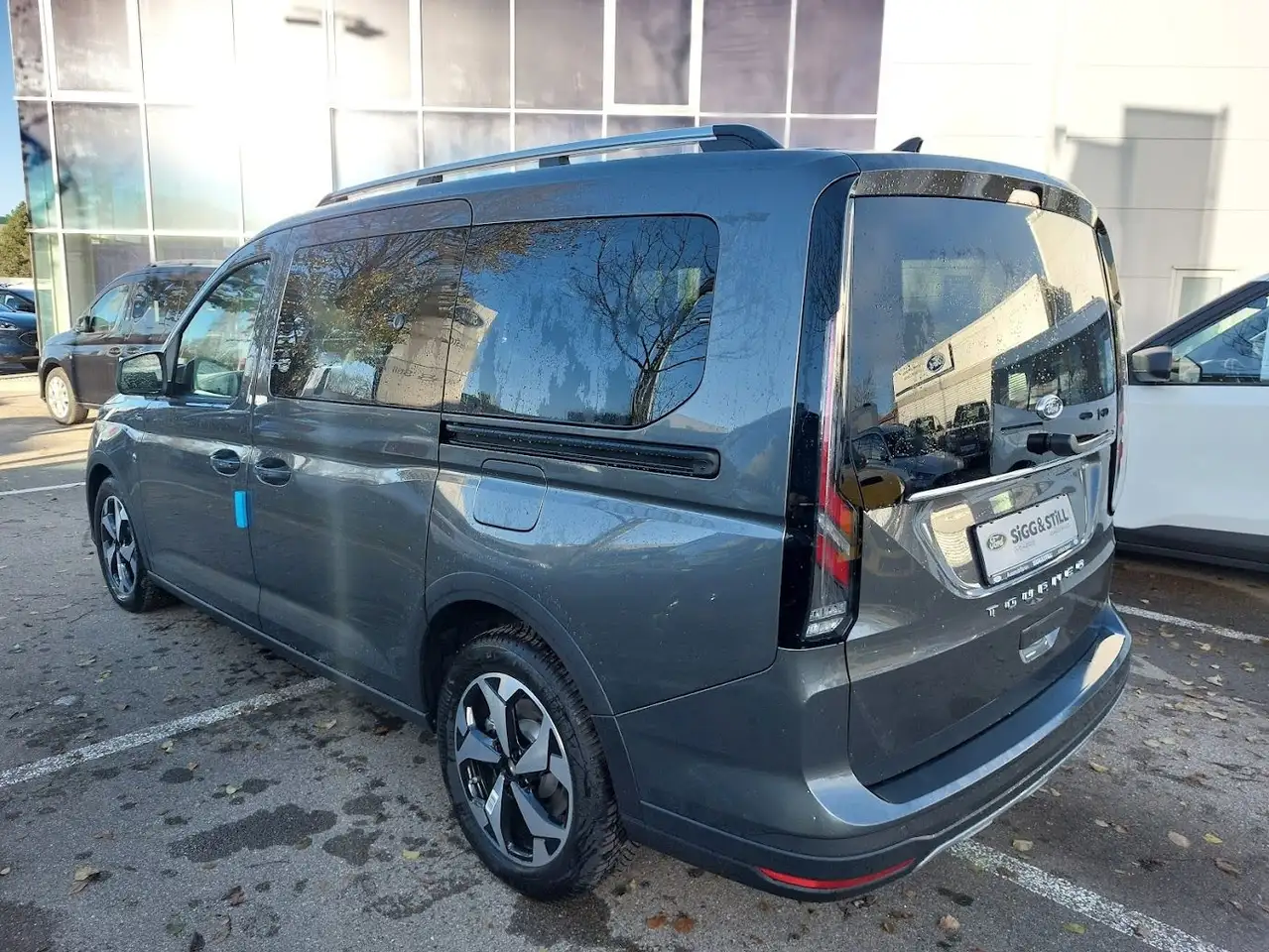 Ford Tourneo 6