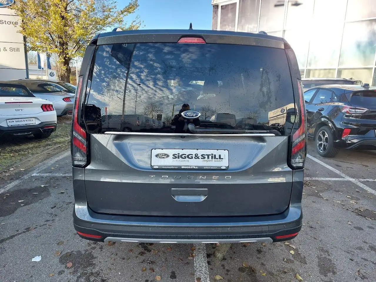 Ford Tourneo 10