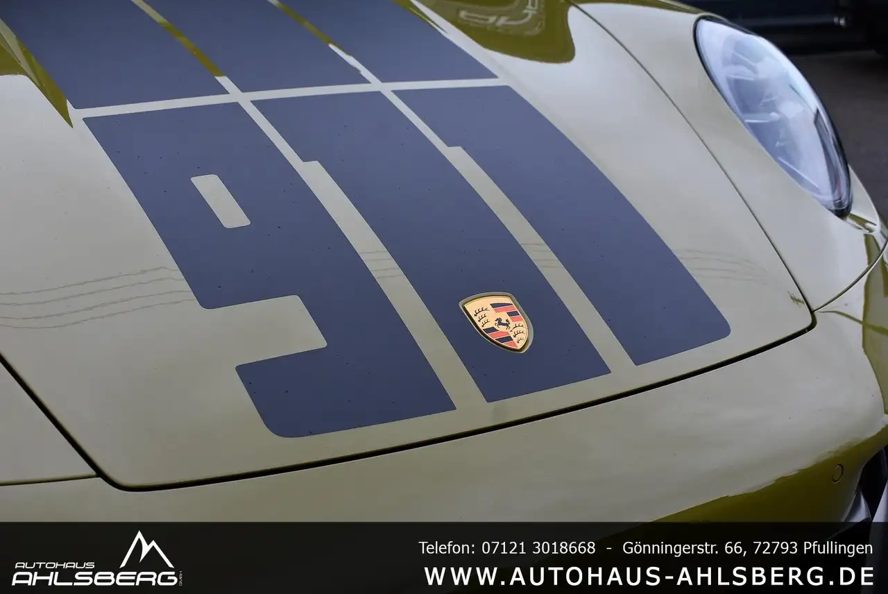 Porsche 911 992 6
