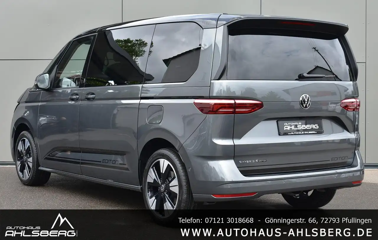 Volkswagen T7 Multivan 7
