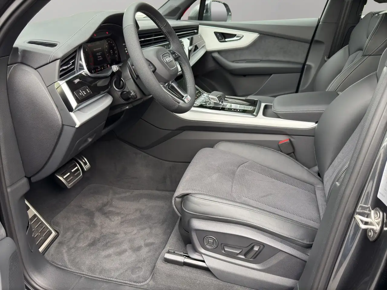 Audi Q7 9