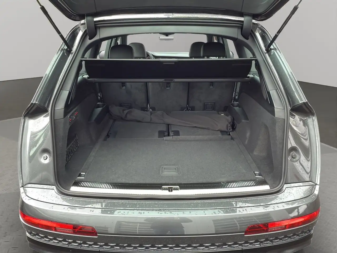 Audi Q7 16