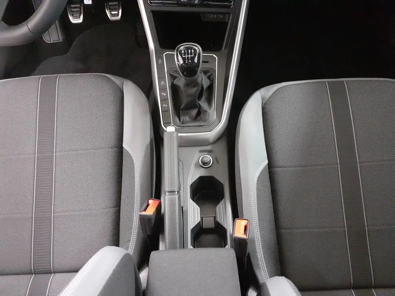 Volkswagen Polo 10