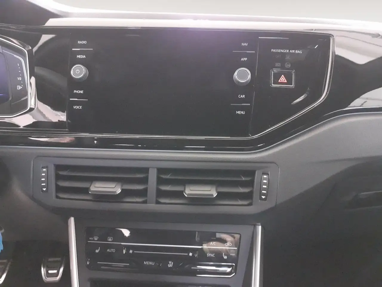 Volkswagen Polo 13