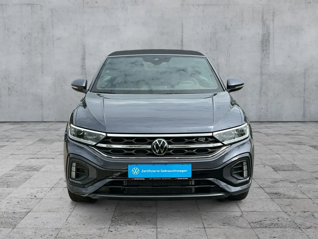 Volkswagen T-Roc 3