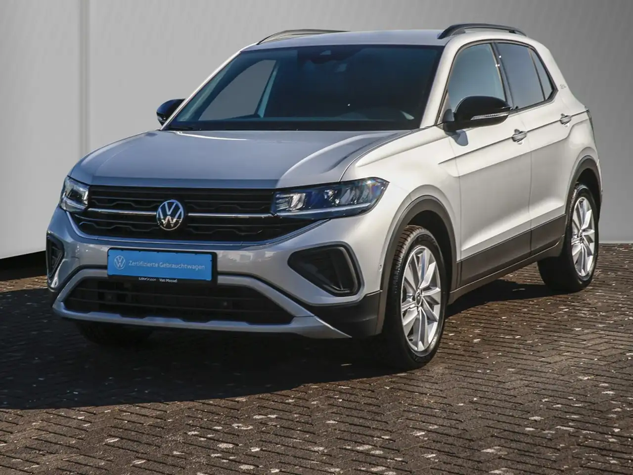 Volkswagen T-Cross 3