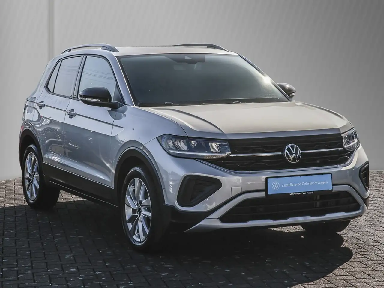 Volkswagen T-Cross 4
