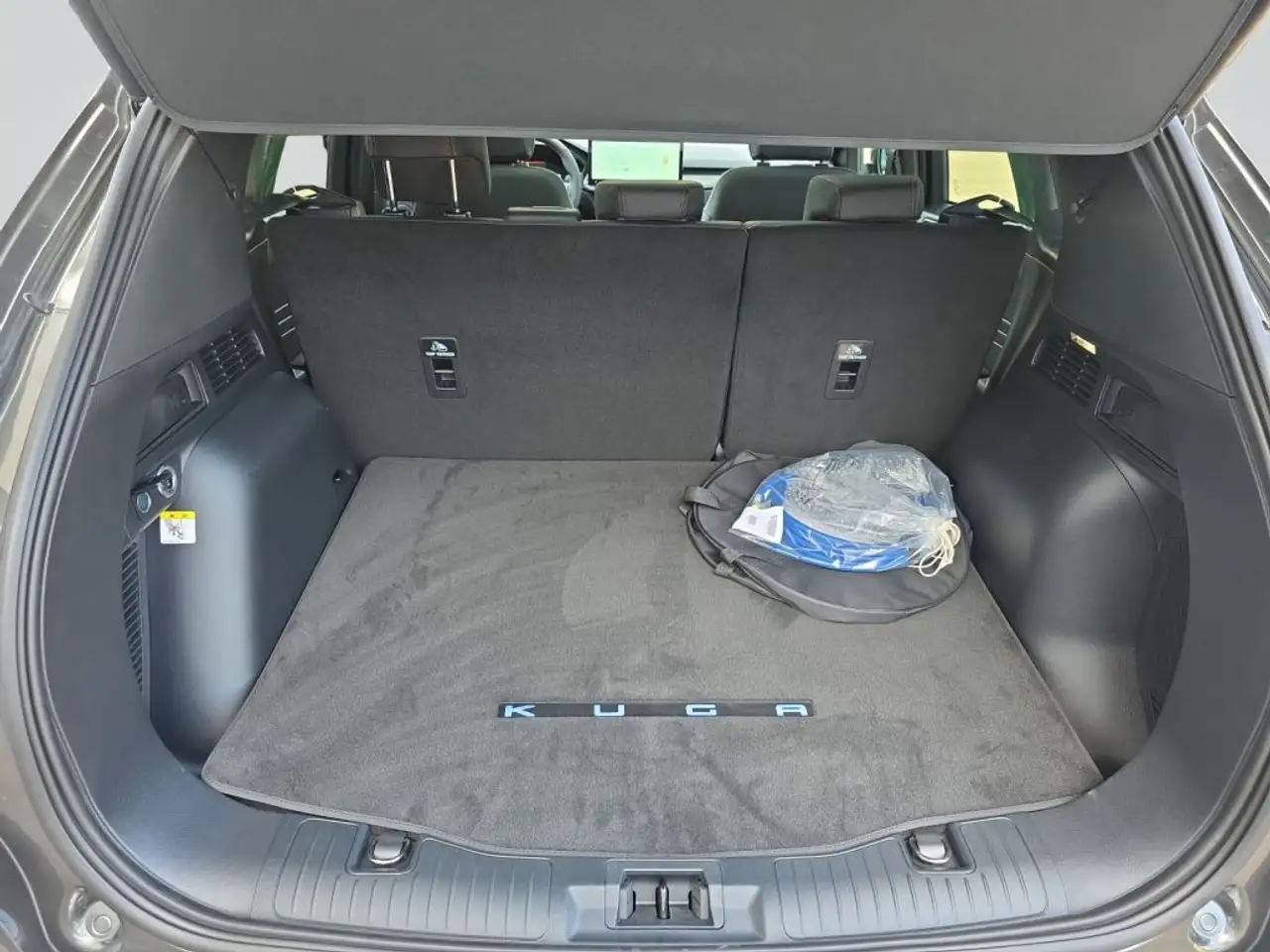 Ford Kuga 13