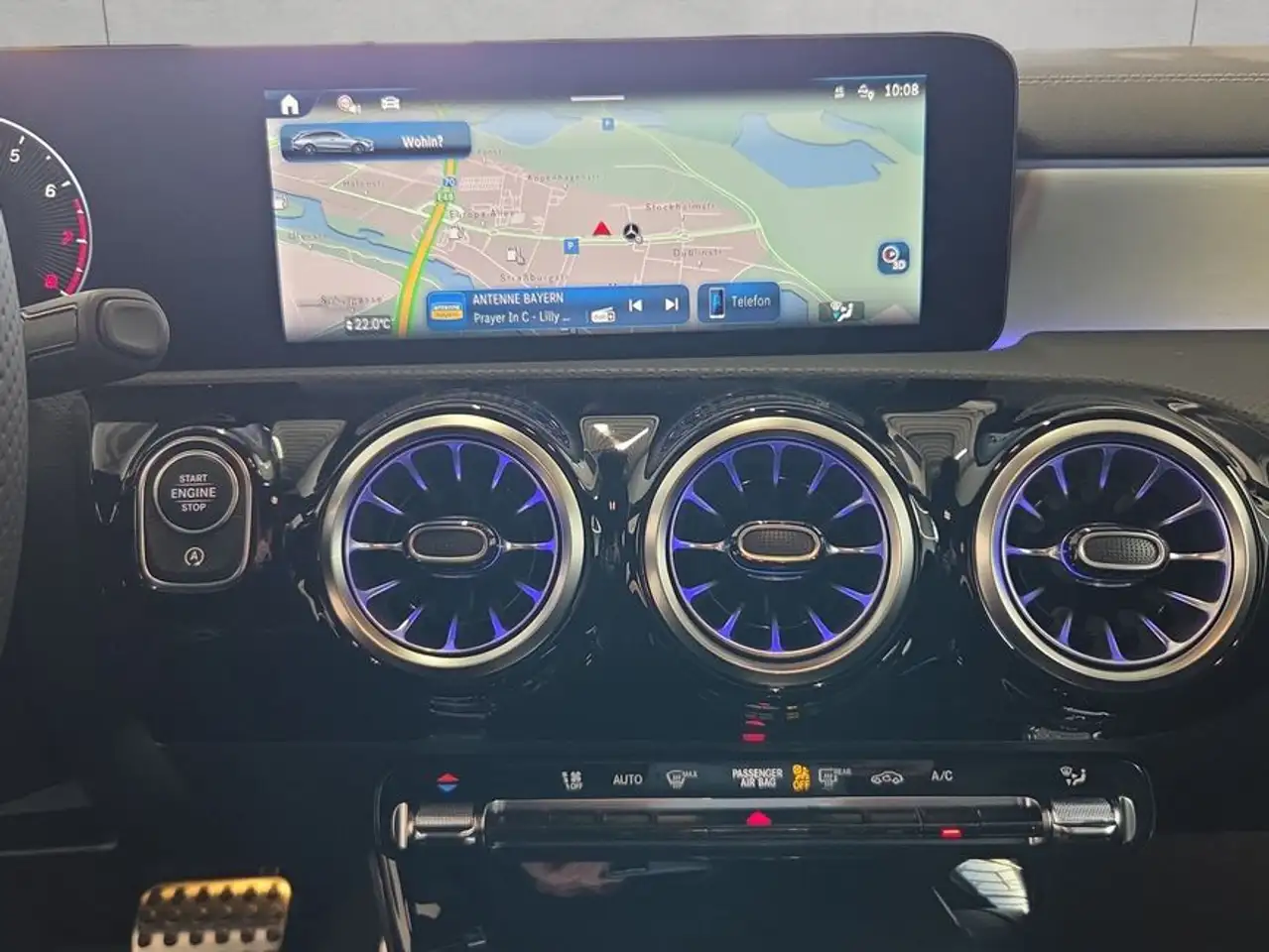 Mercedes-Benz CLA 200 15