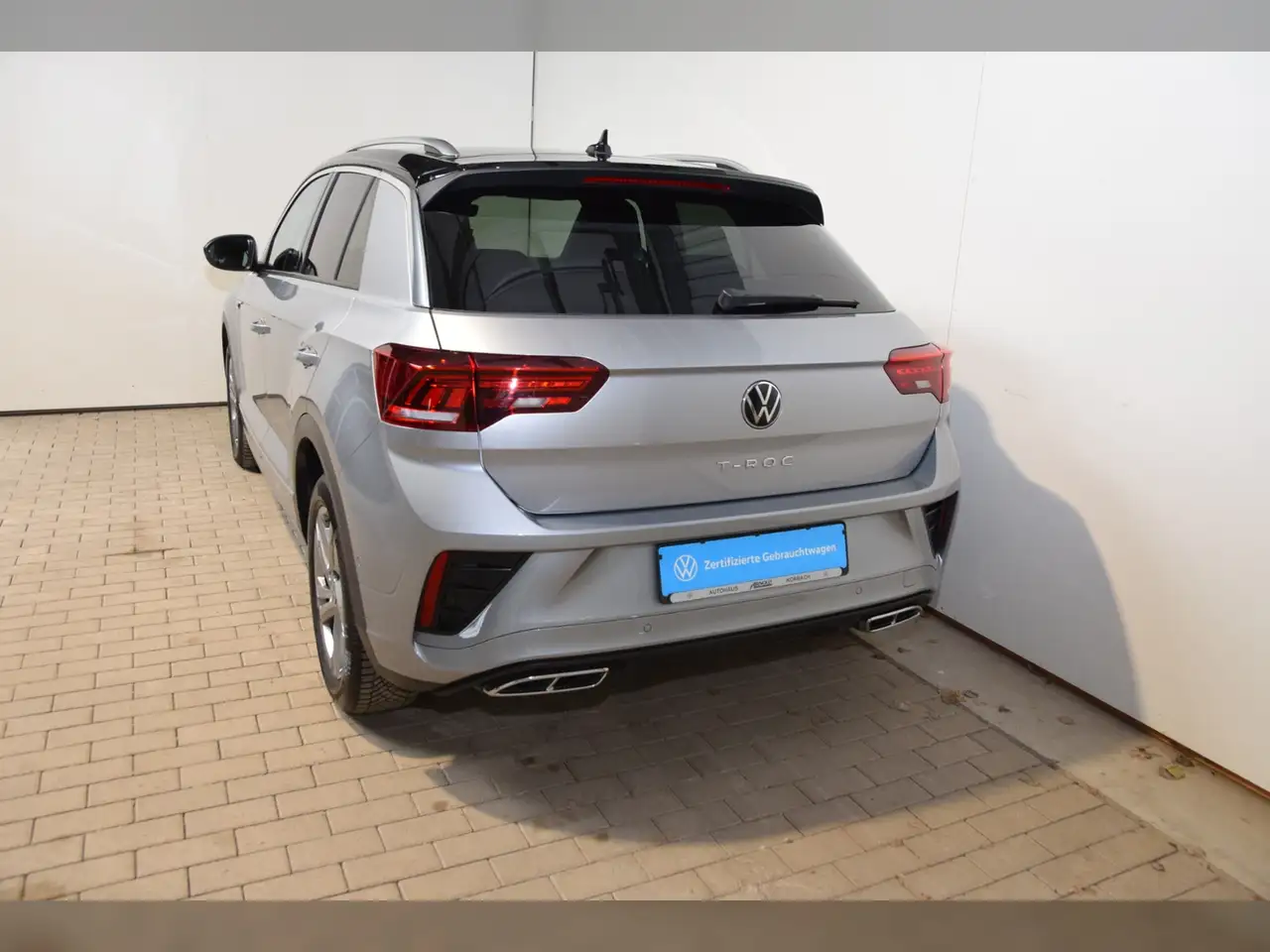 Volkswagen T-Roc 4
