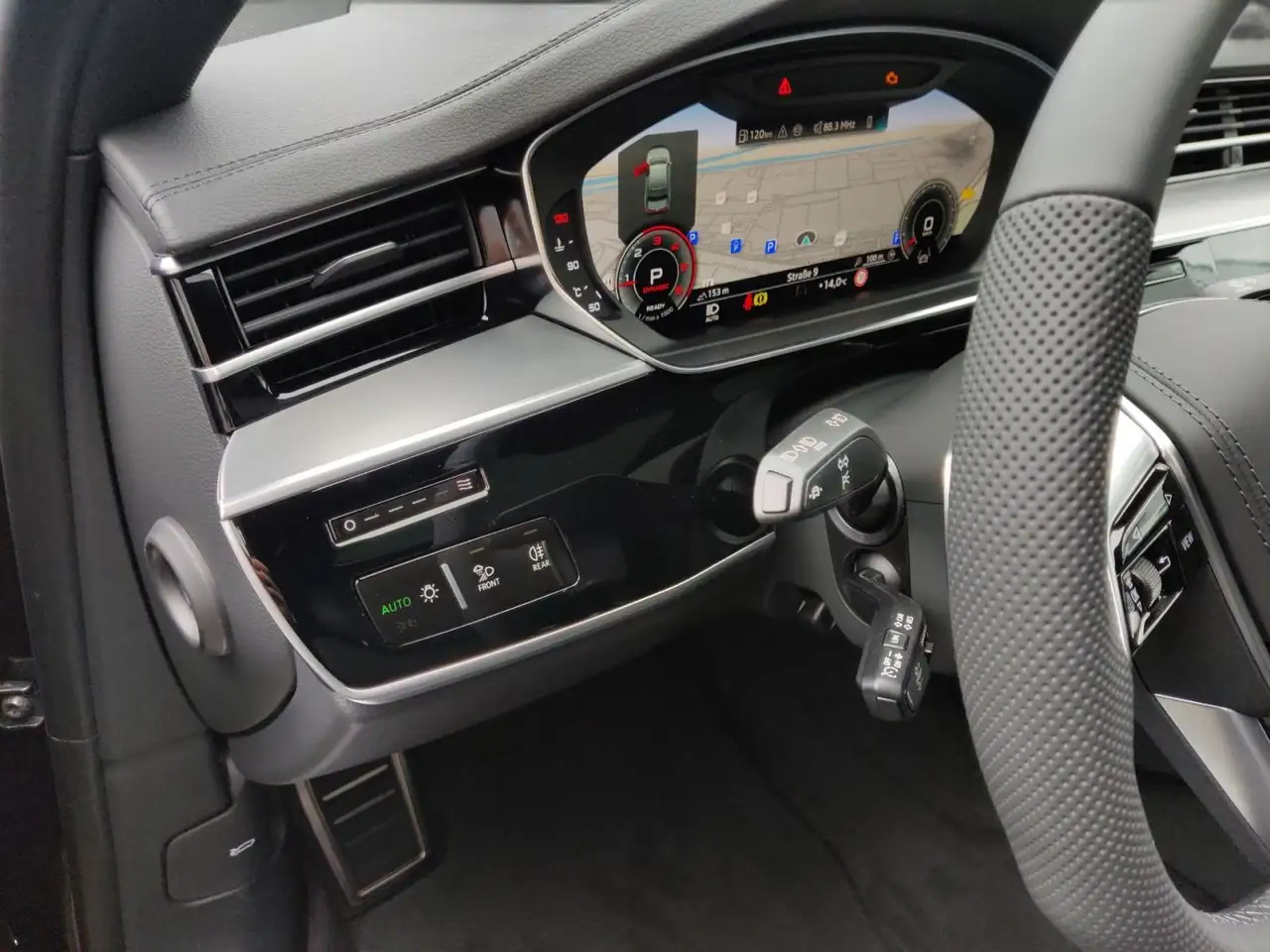 Audi A8 50 15