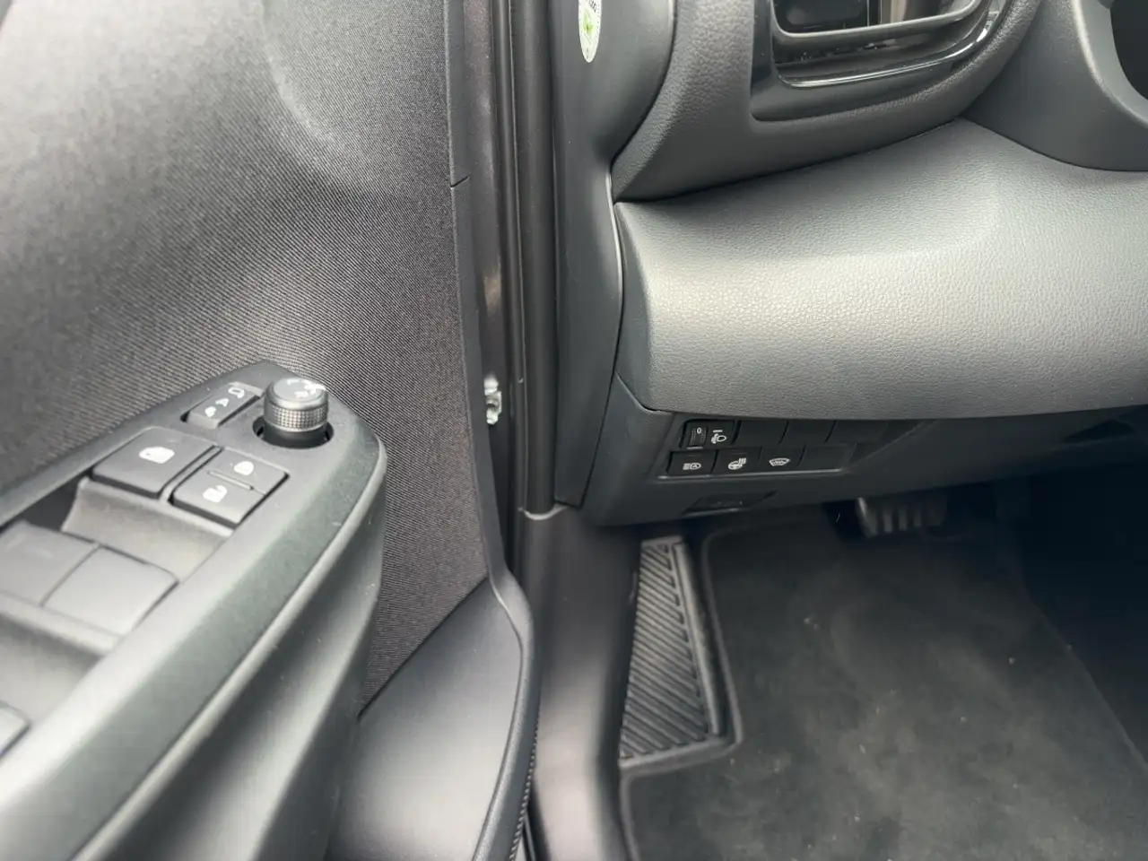 Toyota Yaris 14