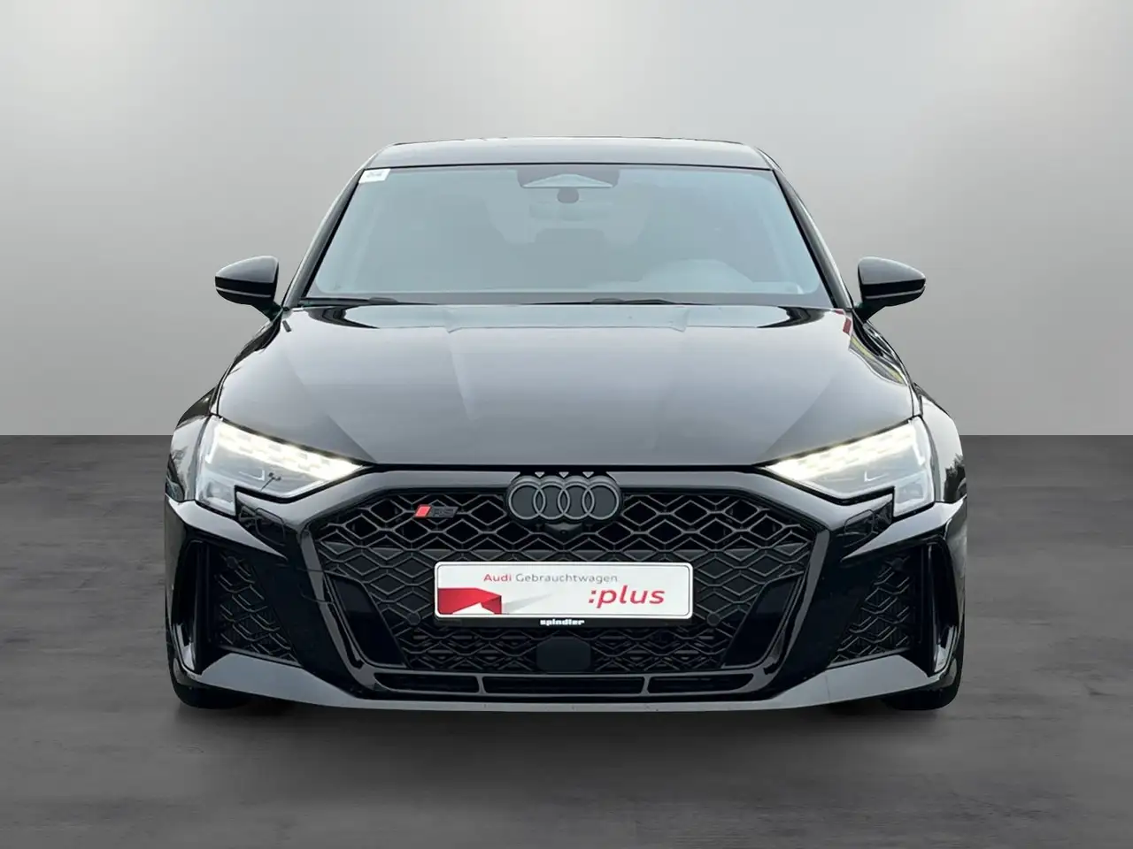 Audi RS3 5