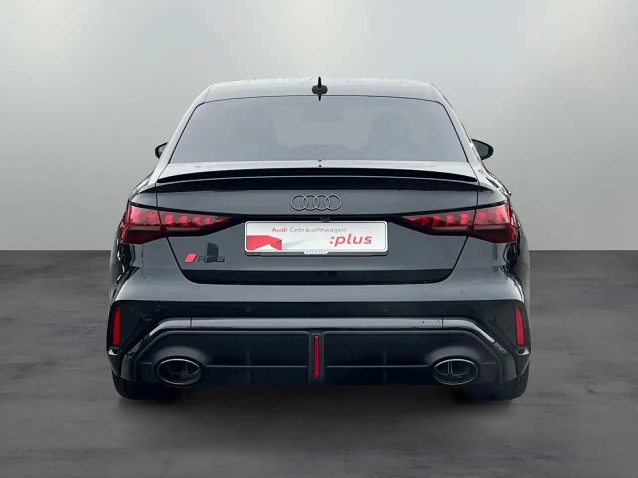 Audi RS3 6