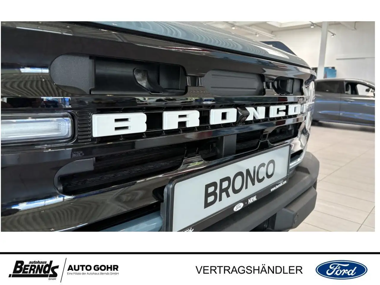 Ford Bronco 3