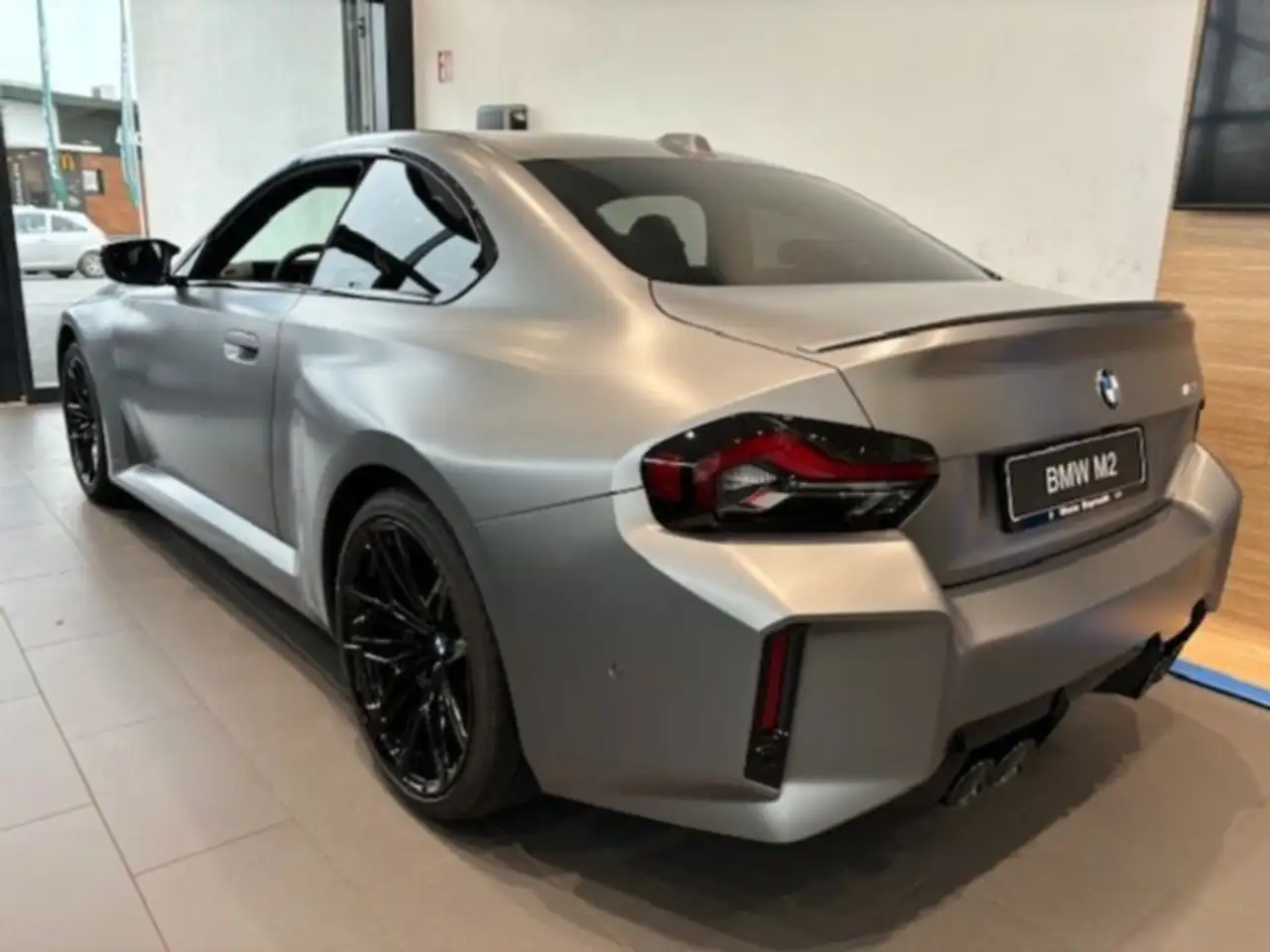 BMW M2 6
