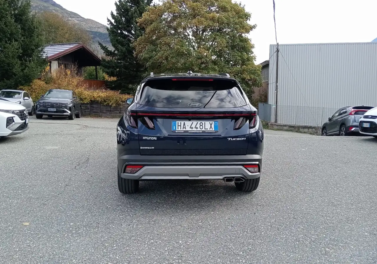 Hyundai TUCSON 8