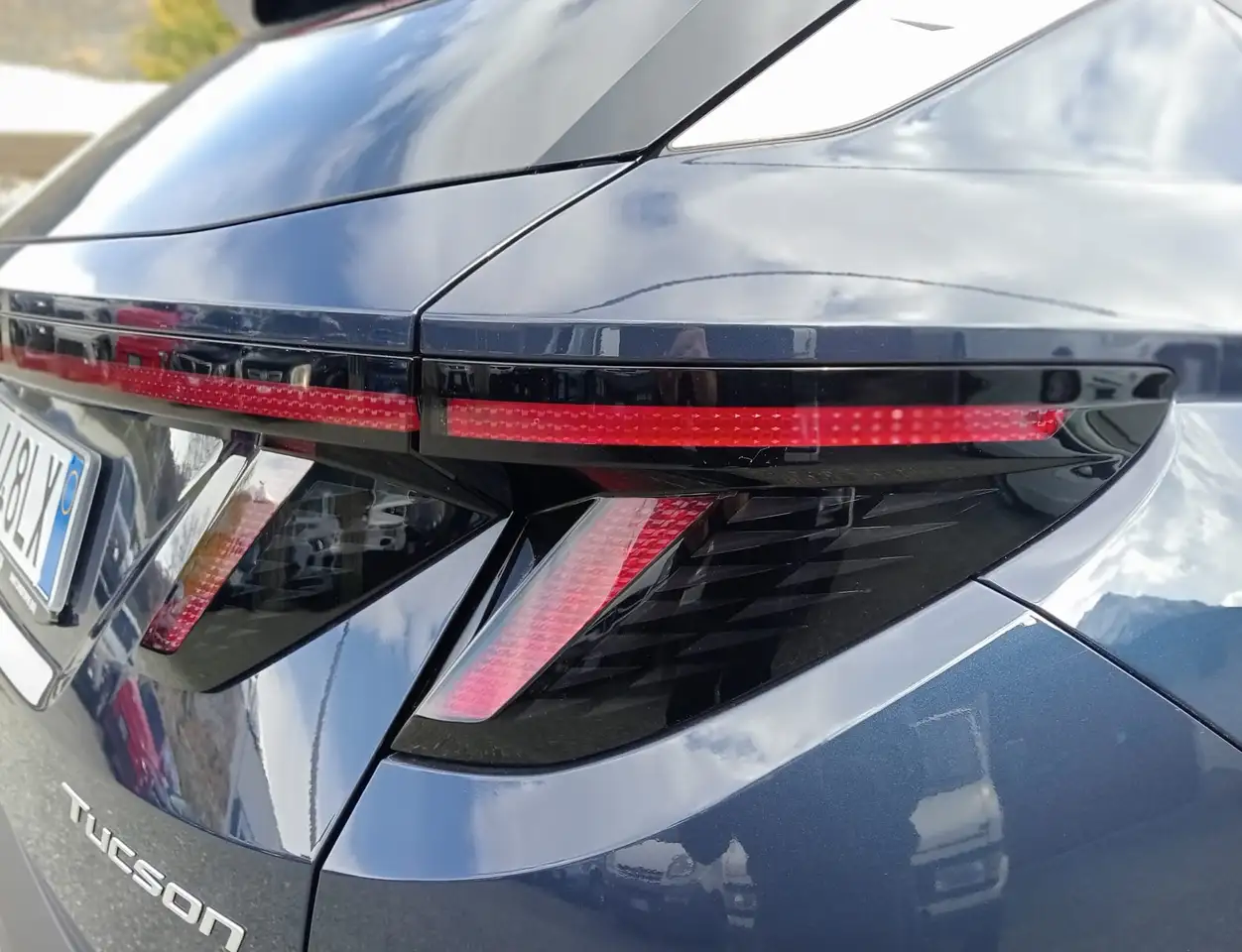 Hyundai TUCSON 12