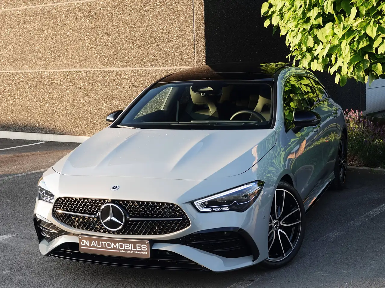 Mercedes-Benz CLA 180 2