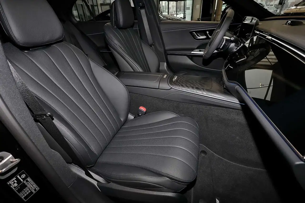 Mercedes-Benz E 220 4