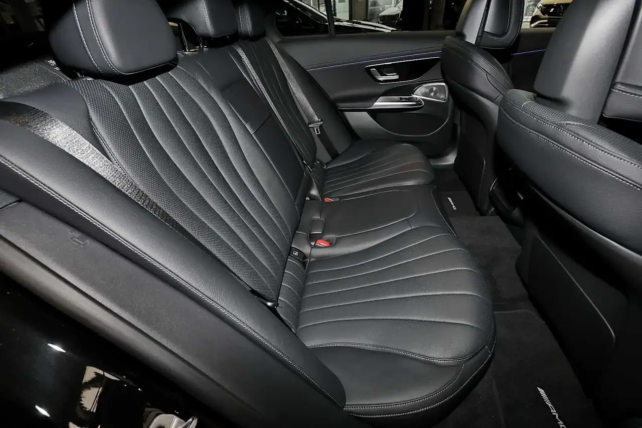Mercedes-Benz E 220 6