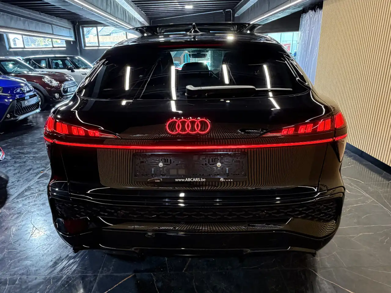 Audi Q3 7