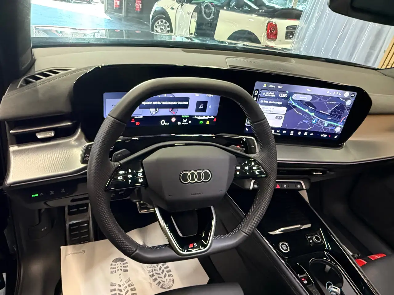 Audi Q3 10
