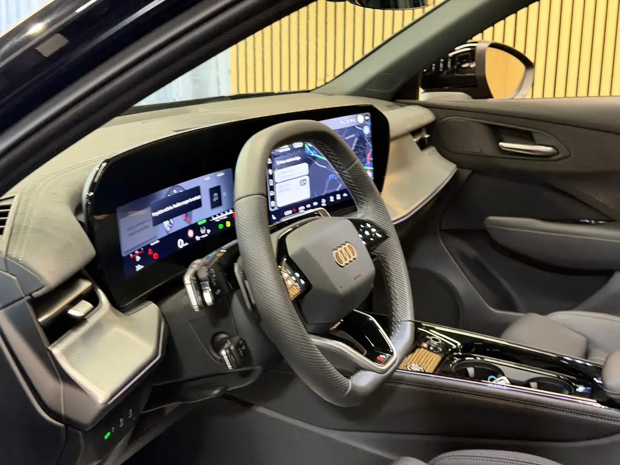 Audi Q3 12