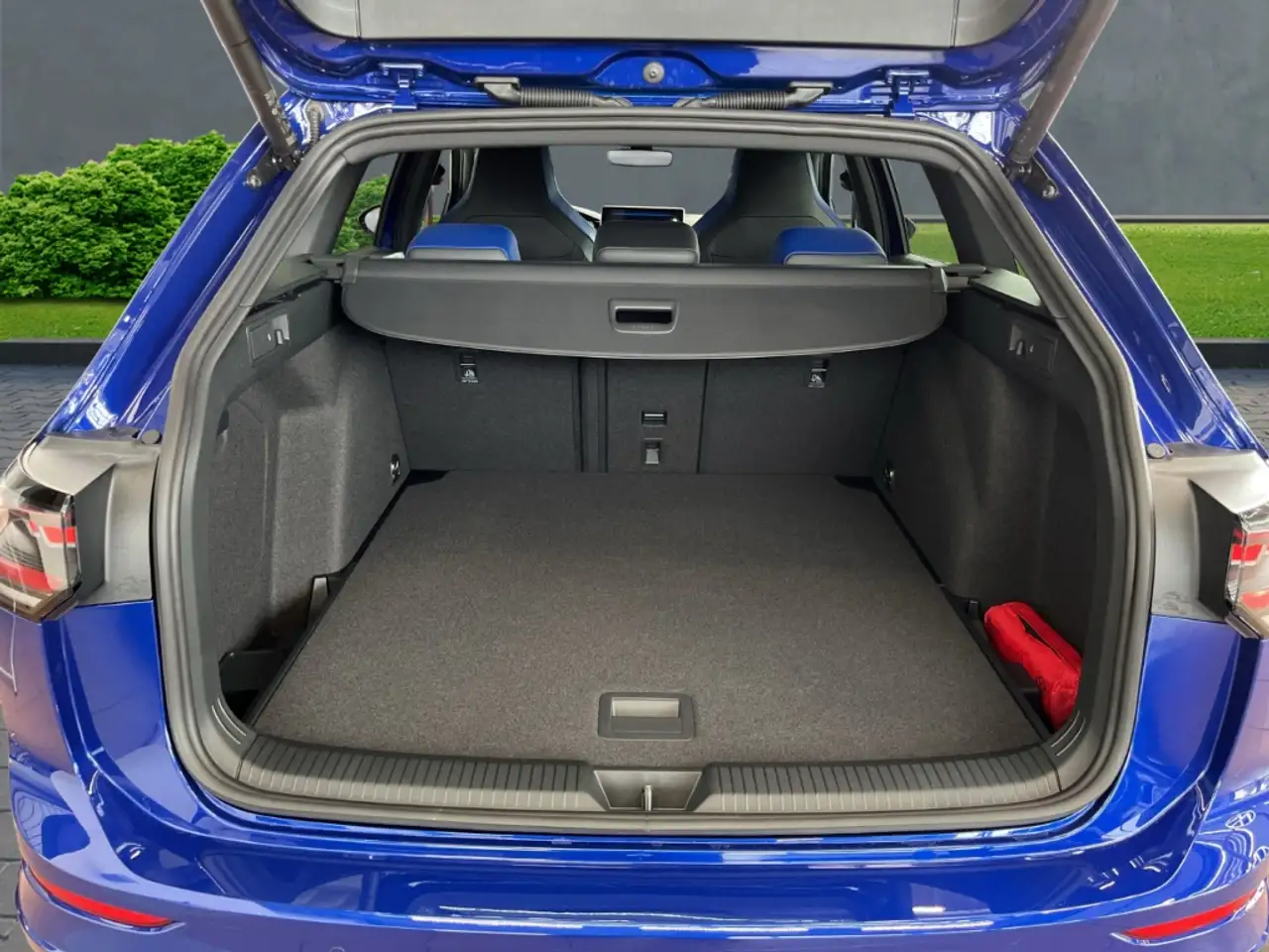 Volkswagen Golf VIII 5