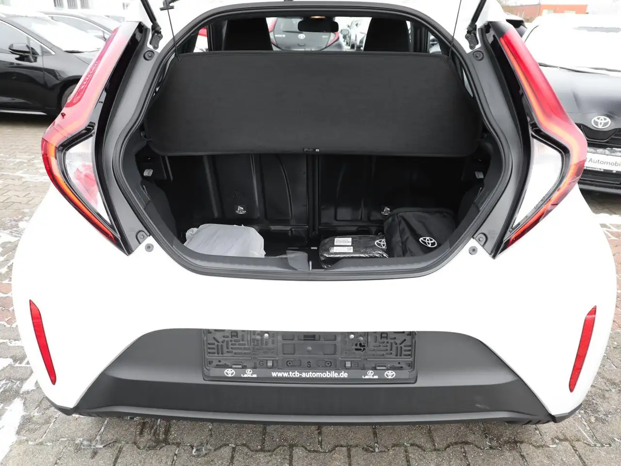 Toyota Aygo X 11