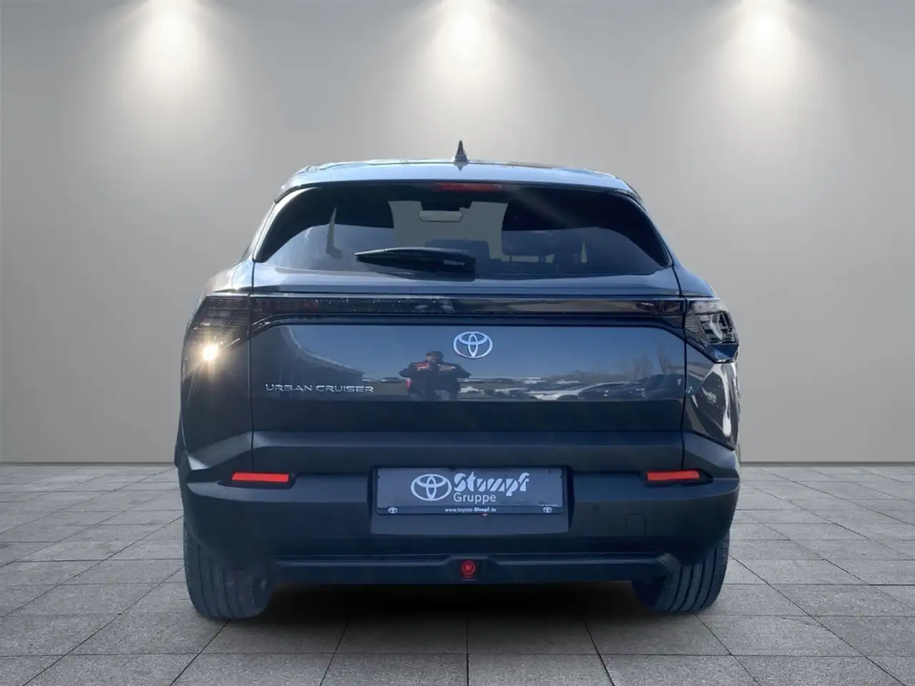 Toyota Urban 4