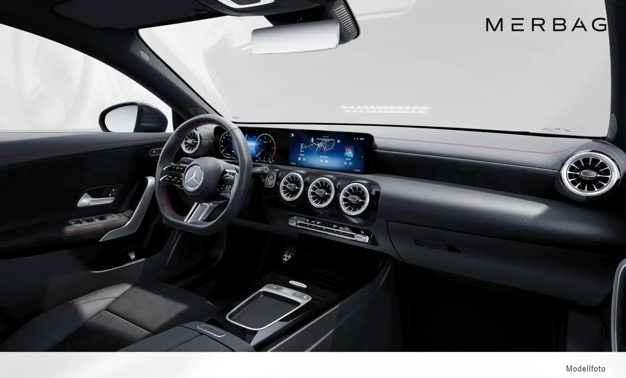Mercedes-Benz CLA 180 5