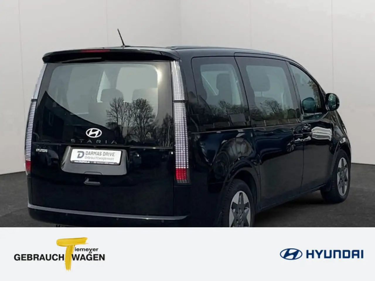 Hyundai STARIA 5