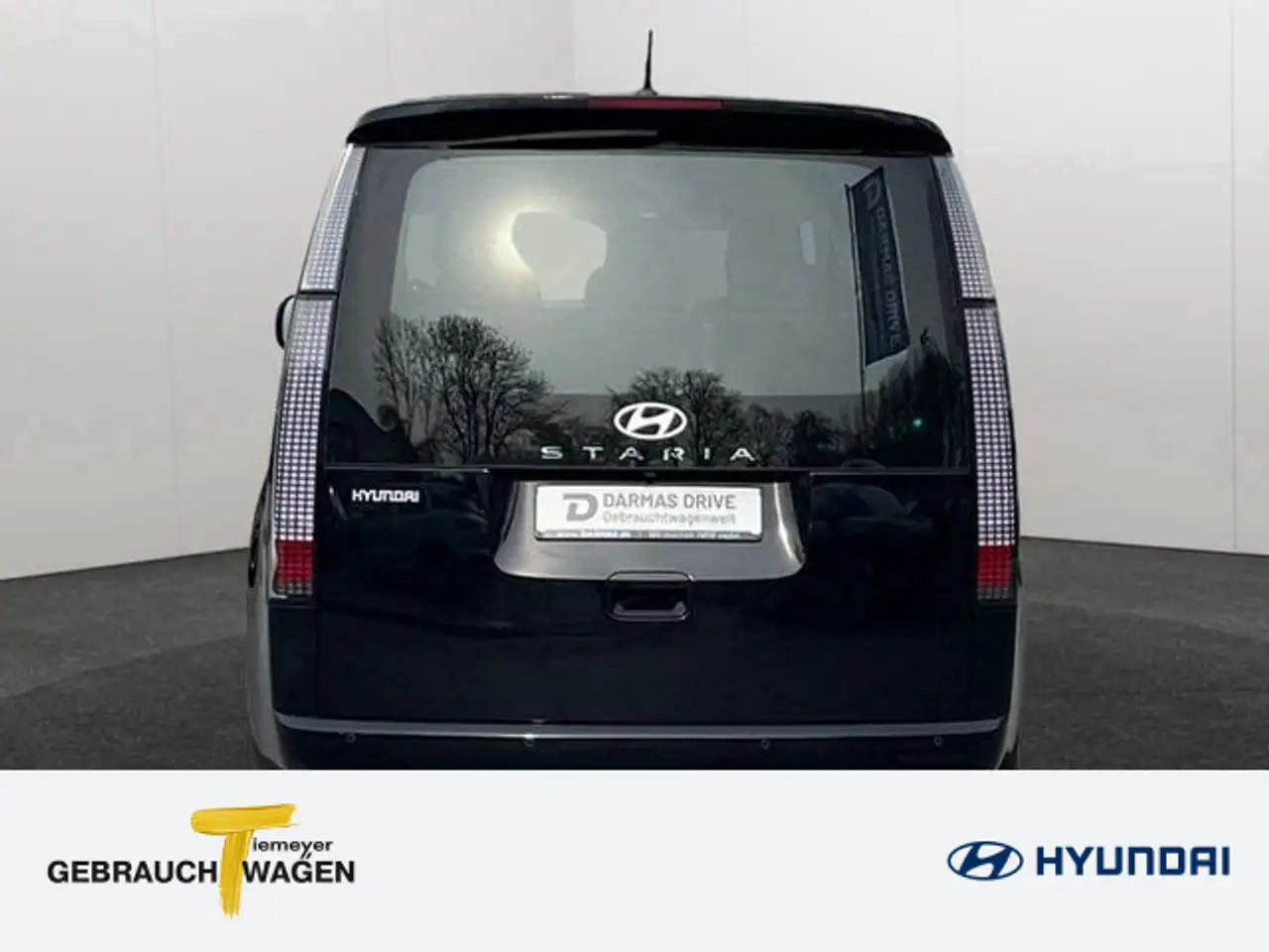Hyundai STARIA 6