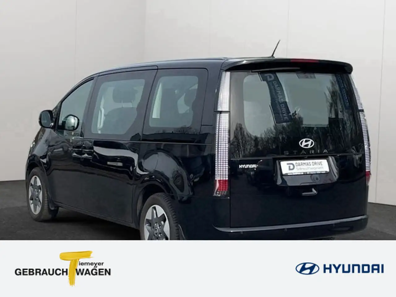 Hyundai STARIA 7