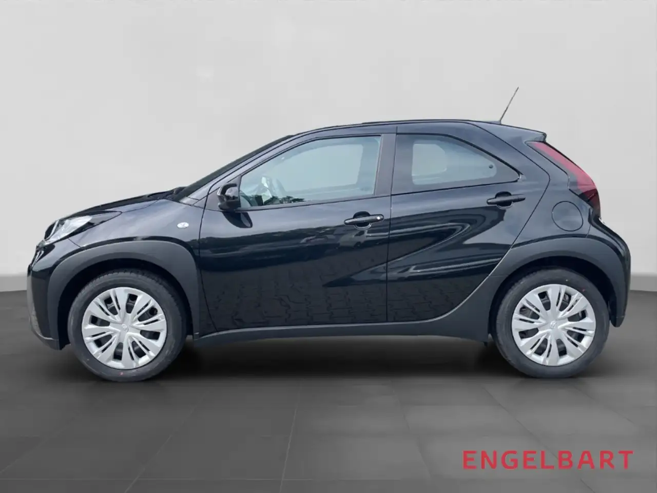Toyota Aygo X 2