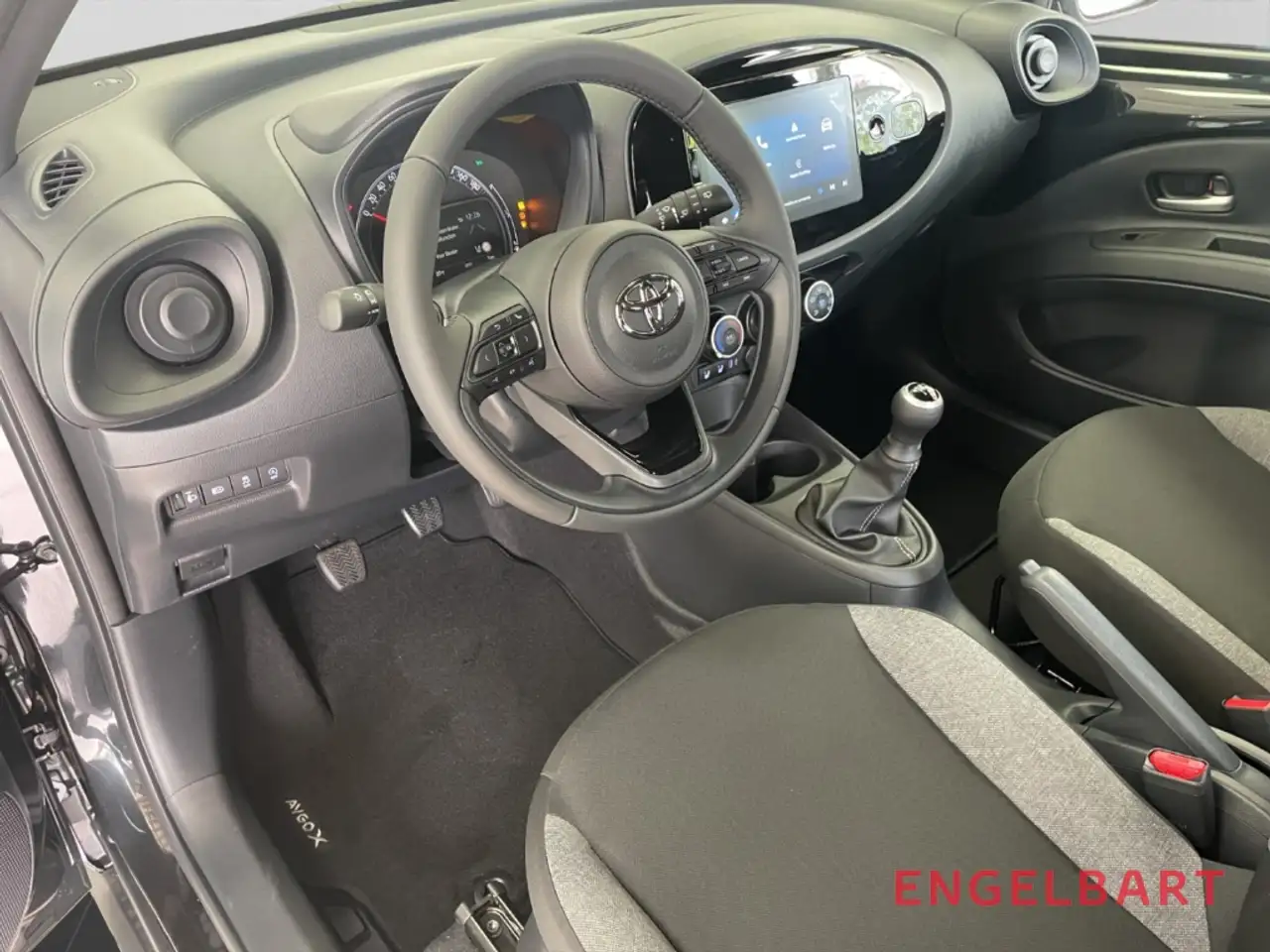Toyota Aygo X 7