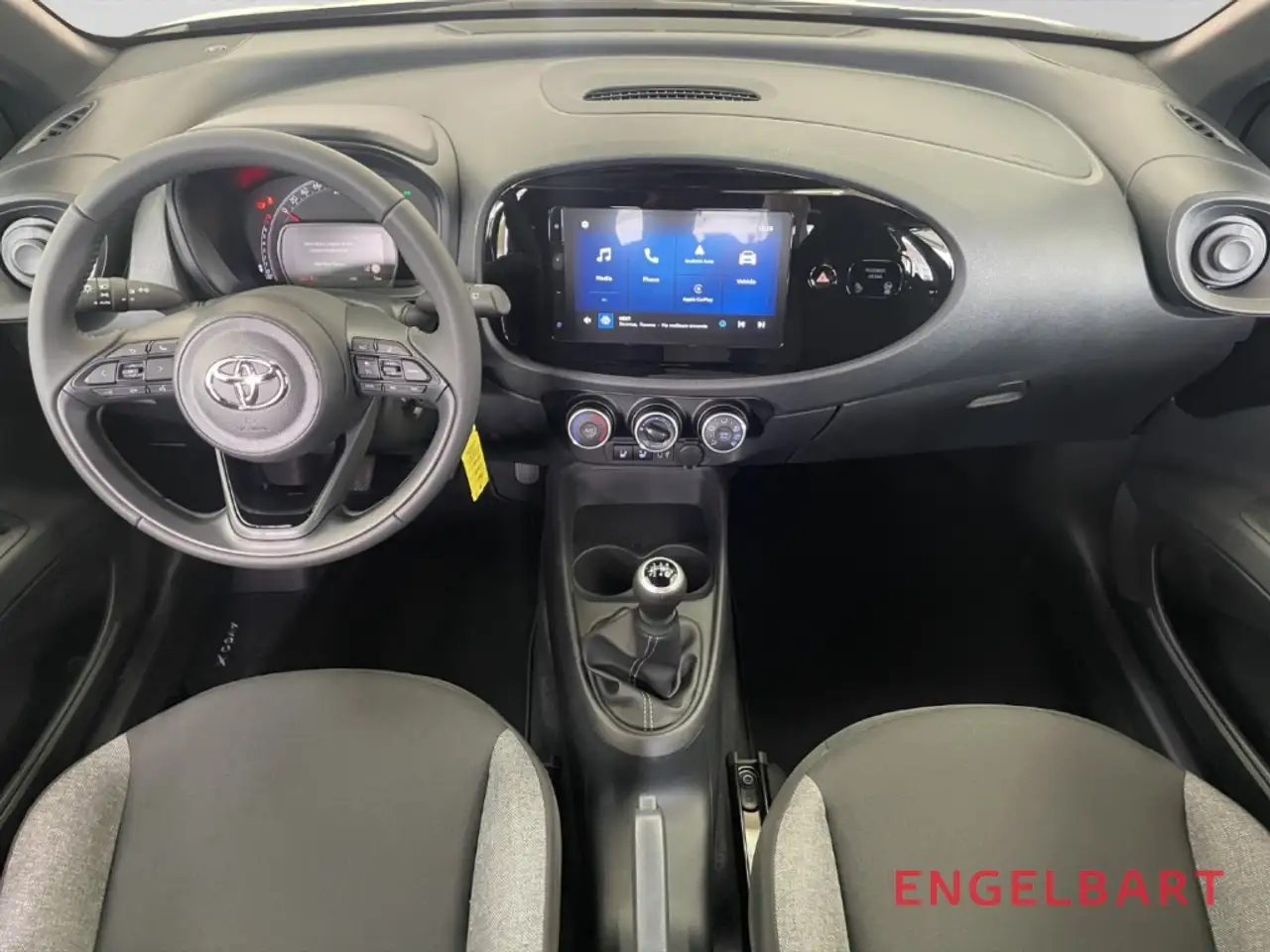 Toyota Aygo X 9