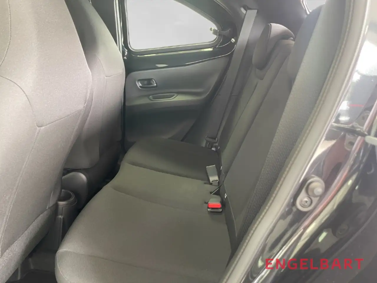 Toyota Aygo X 12