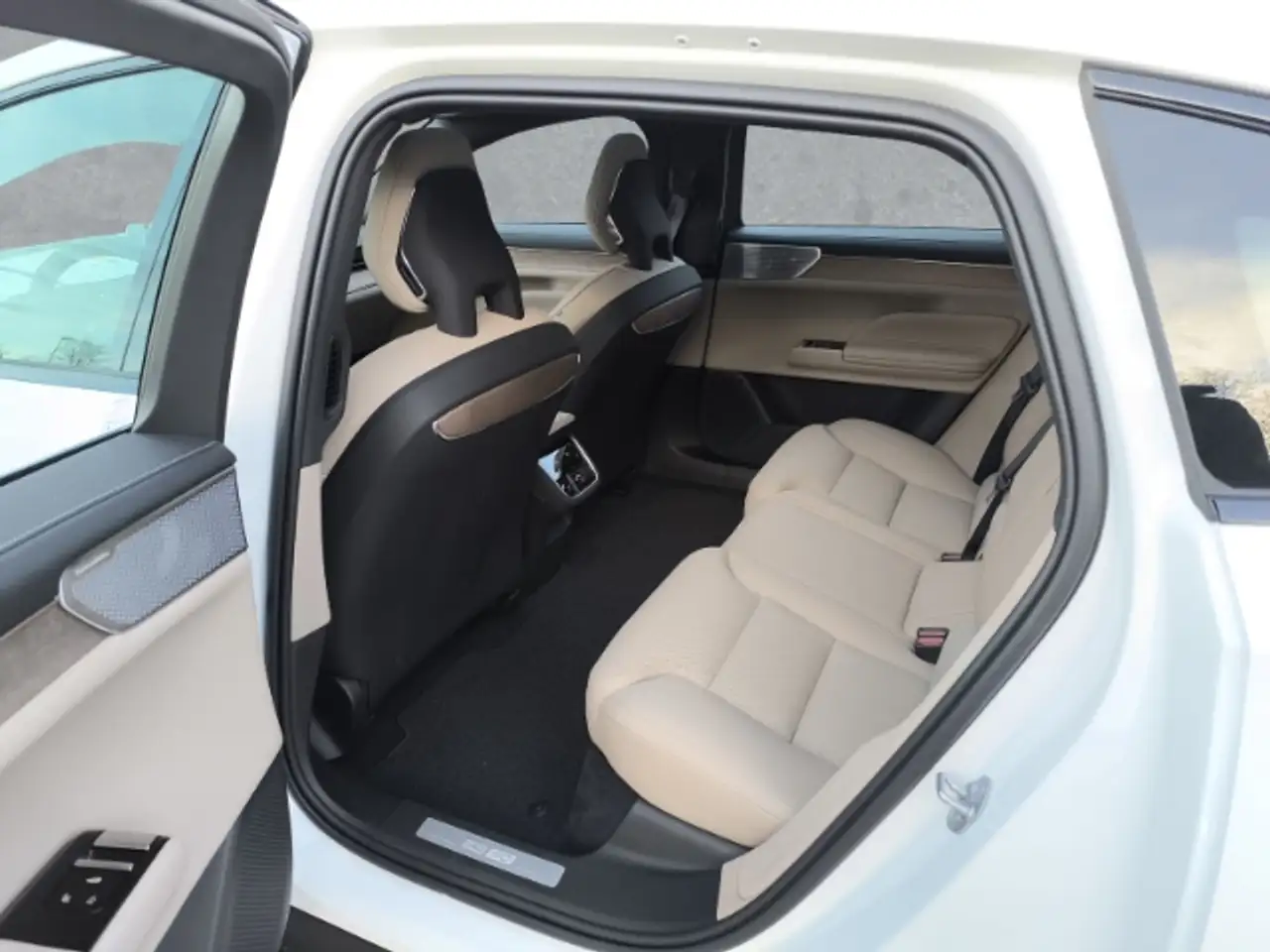 Volvo Inny 5