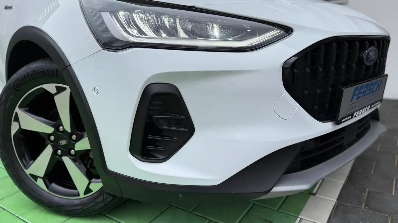 Ford Focus 6