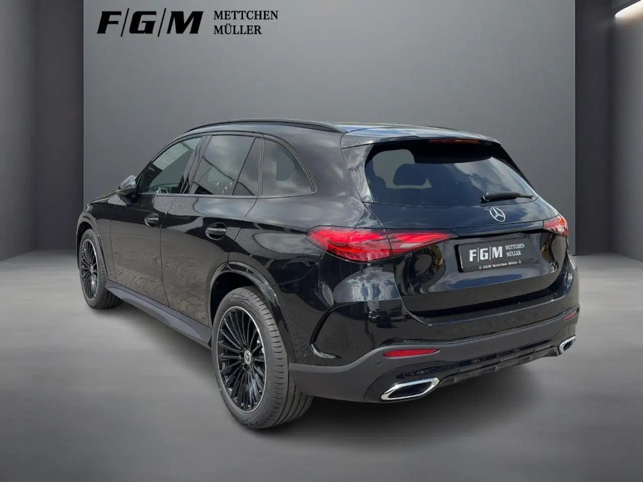 Mercedes-Benz GLC 300 2