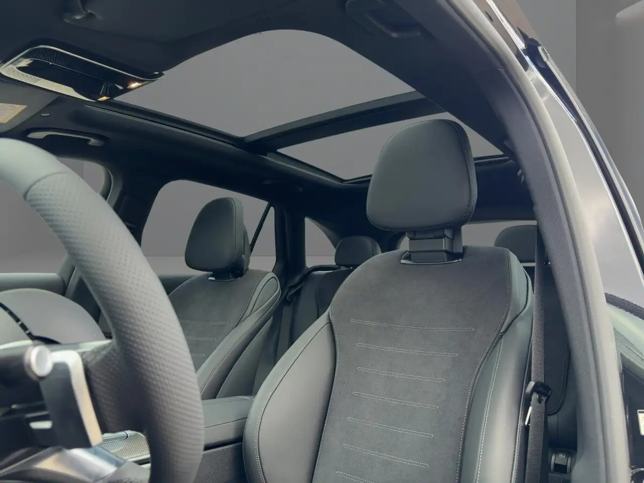 Mercedes-Benz GLC 300 12