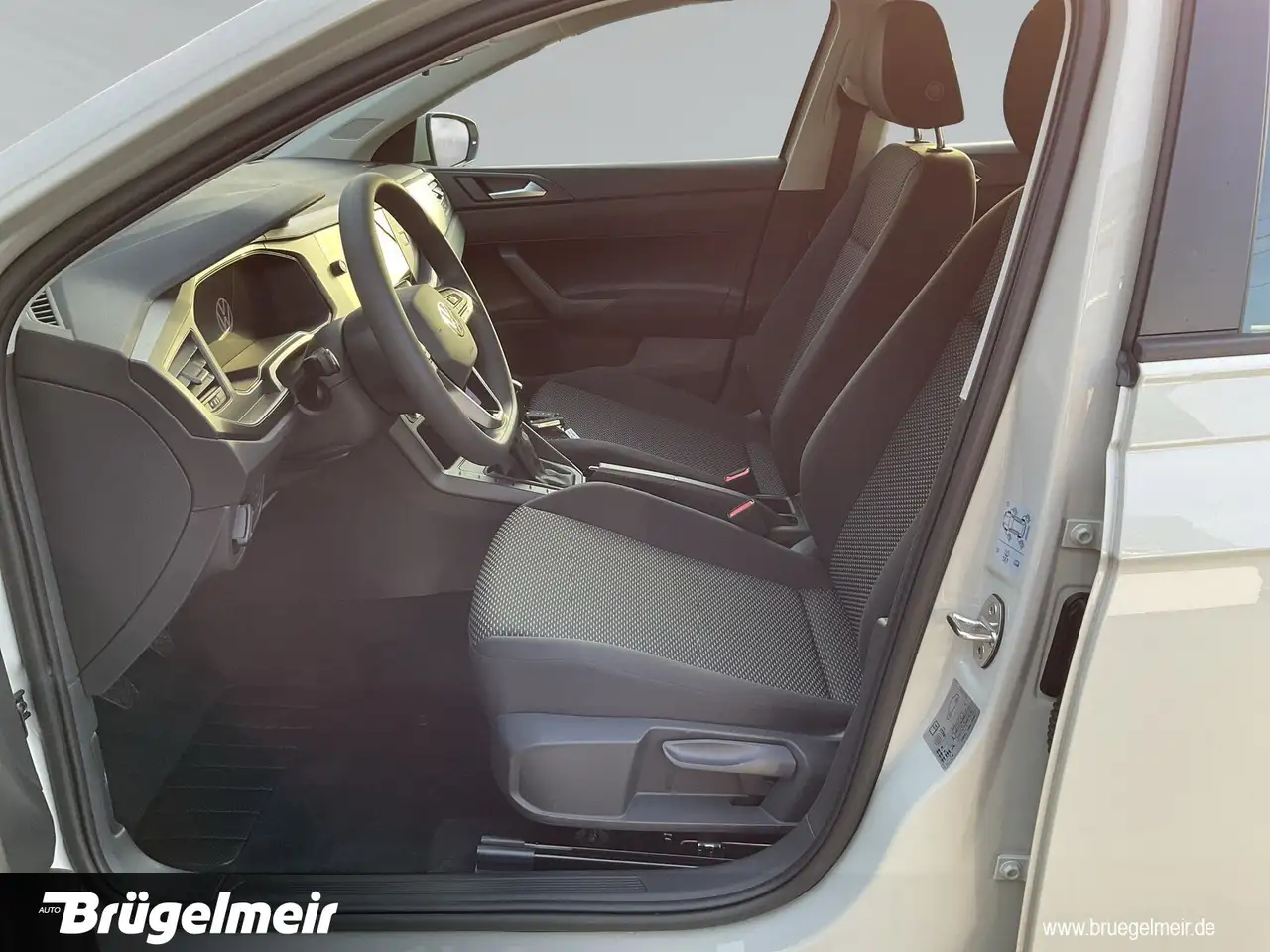 Volkswagen Polo 11