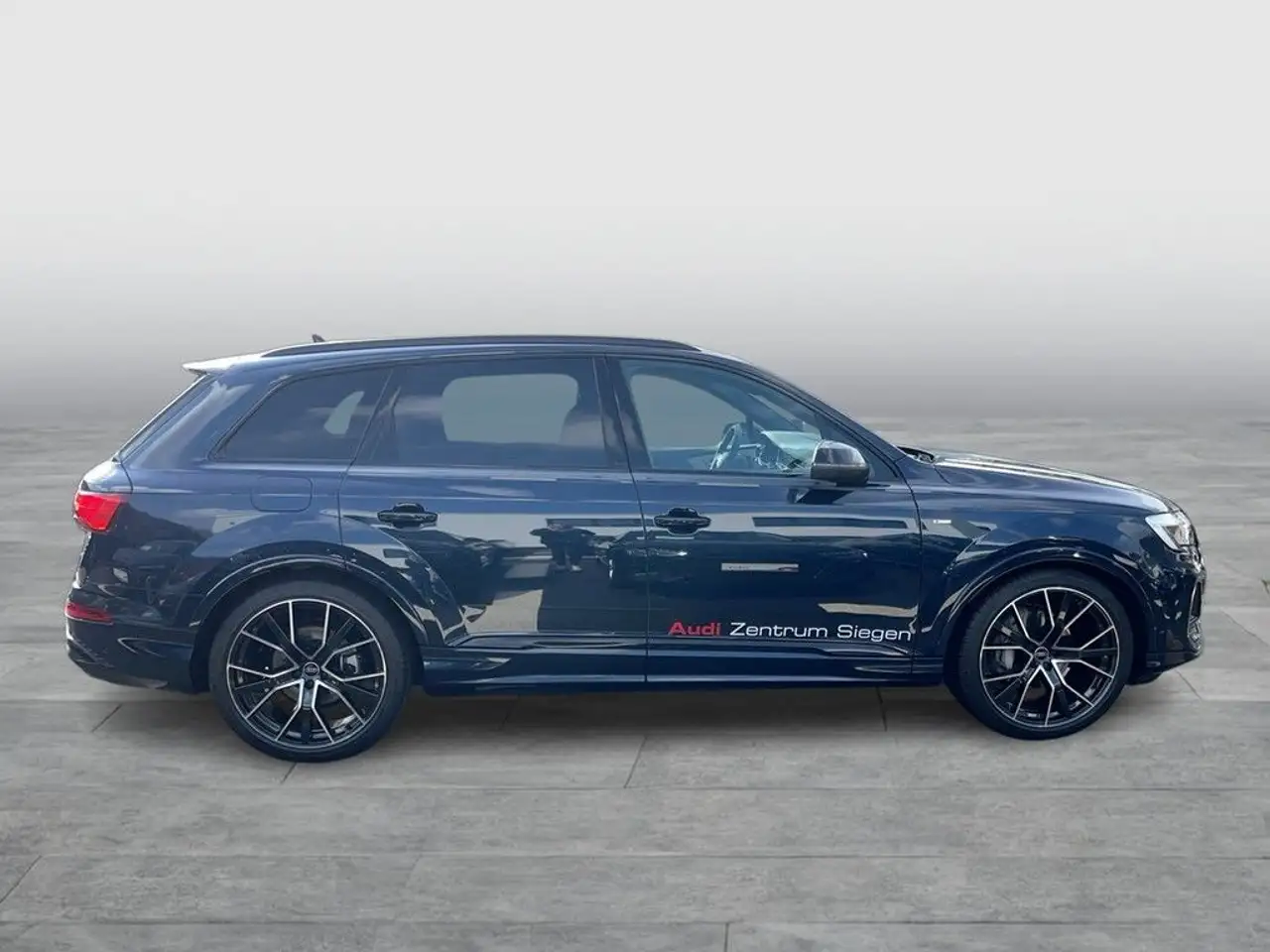 Audi Q7 10