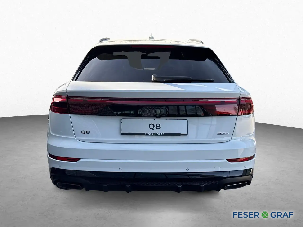Audi Q8 6