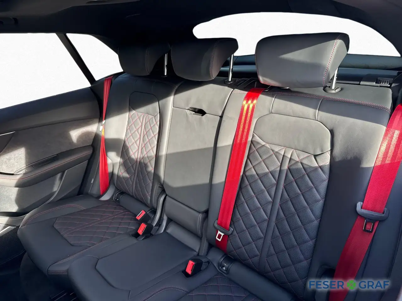 Audi Q8 12