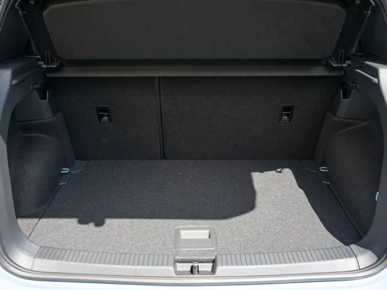 Volkswagen T-Cross 8