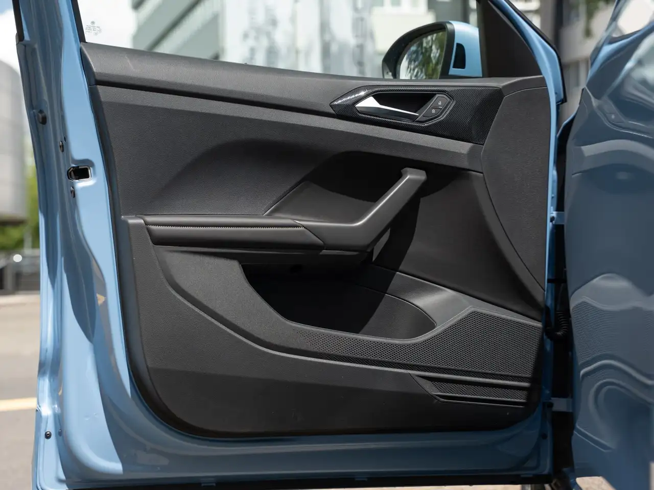 Volkswagen T-Cross 13