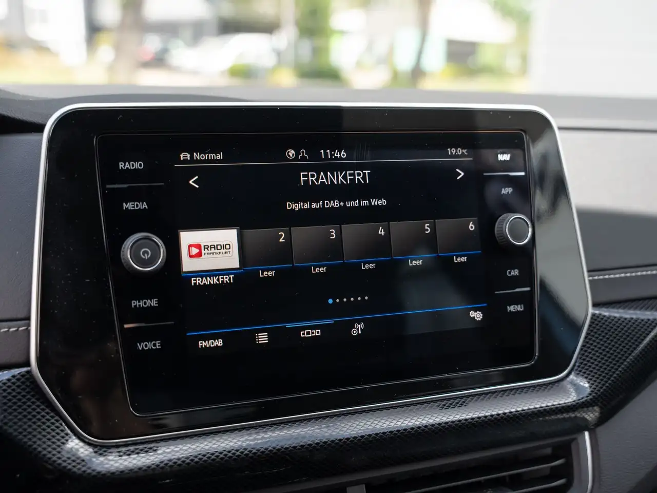 Volkswagen T-Cross 14